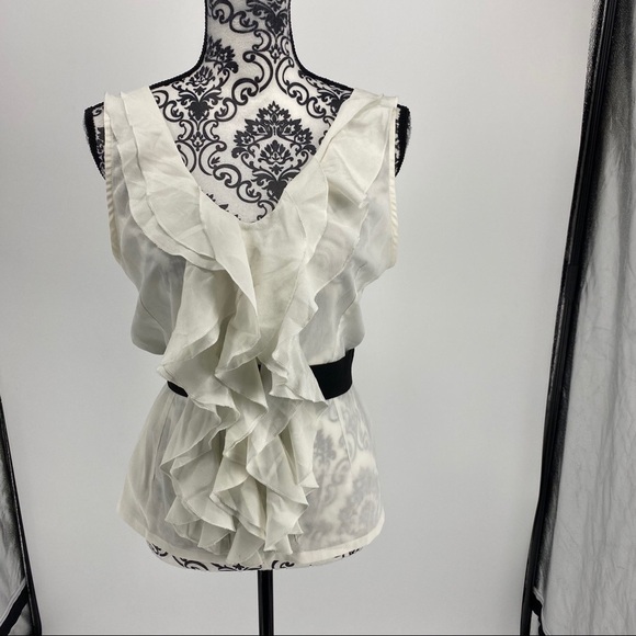 Love Tree white ruffle front black belt blouse. Sleeveless v-neck. Career work - Picture 3 of 12